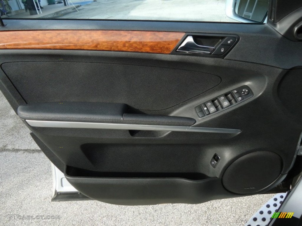 2007 Mercedes-Benz ML 350 4Matic Black Door Panel Photo #78014783