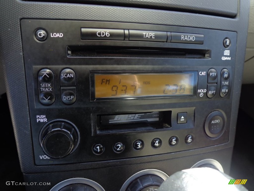 2004 Nissan 350Z Touring Coupe Audio System Photo #78014792