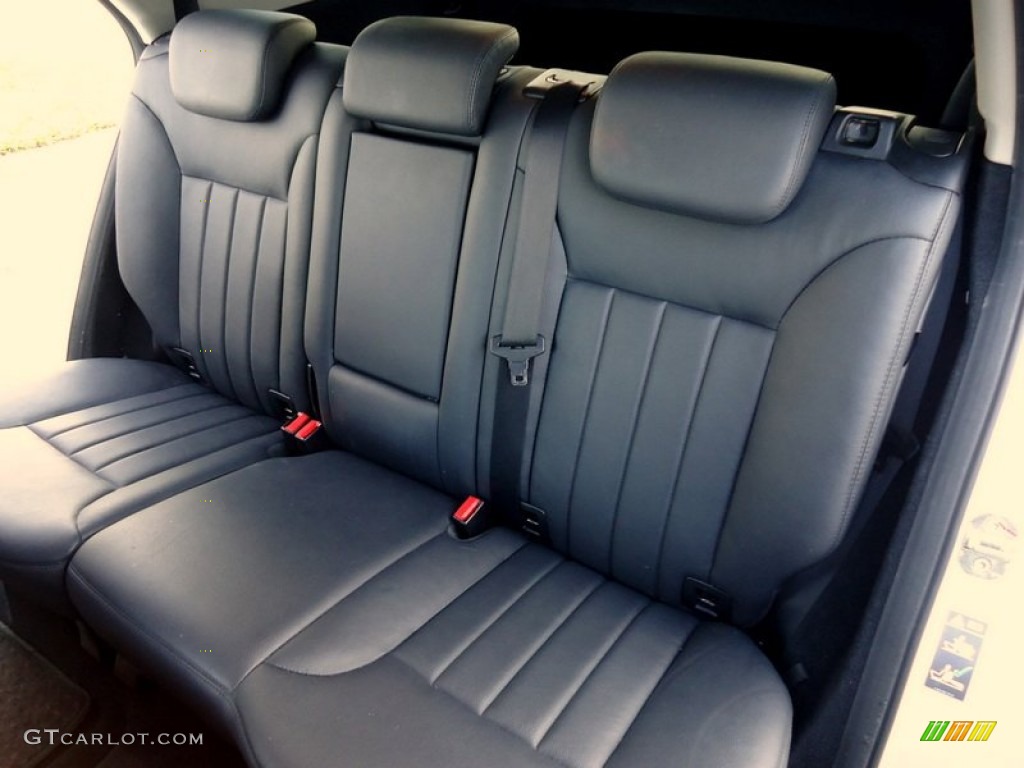 2007 Mercedes-Benz ML 350 4Matic Rear Seat Photo #78014873