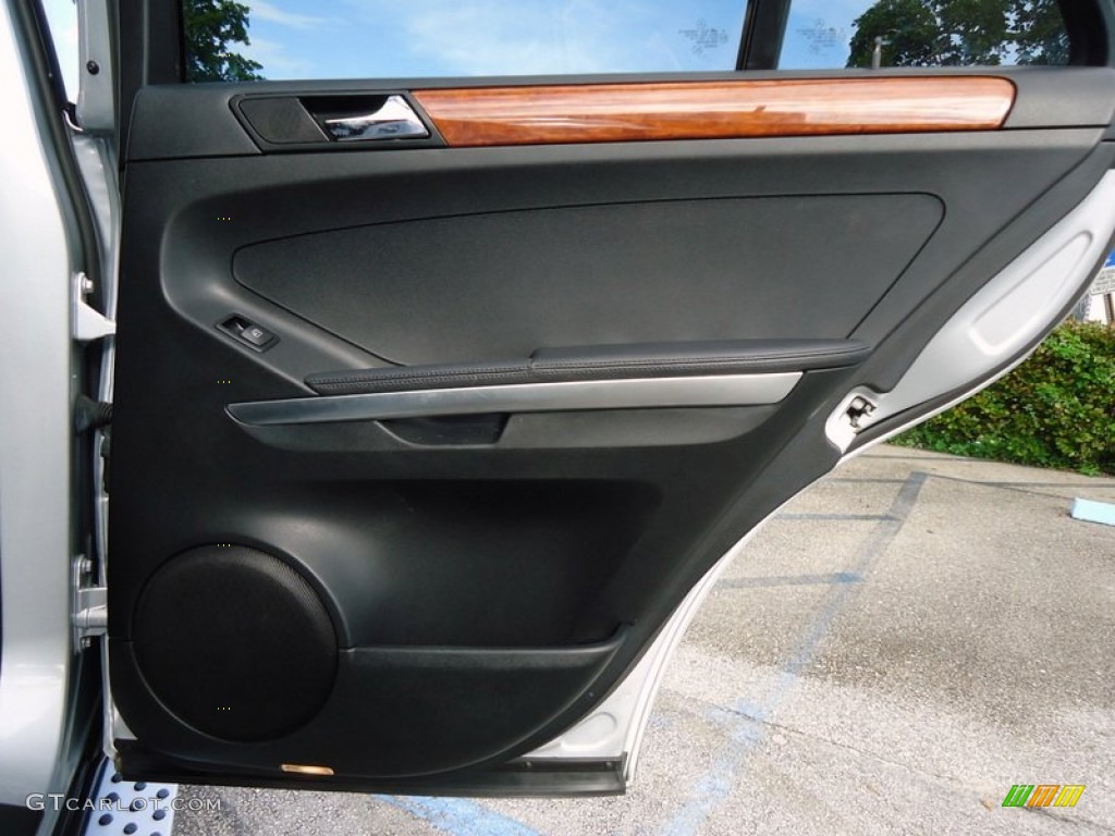 2007 Mercedes-Benz ML 350 4Matic Black Door Panel Photo #78014884