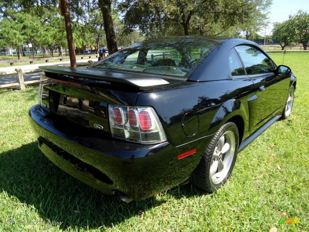 2001 Mustang GT Coupe - Black / Dark Charcoal photo #13