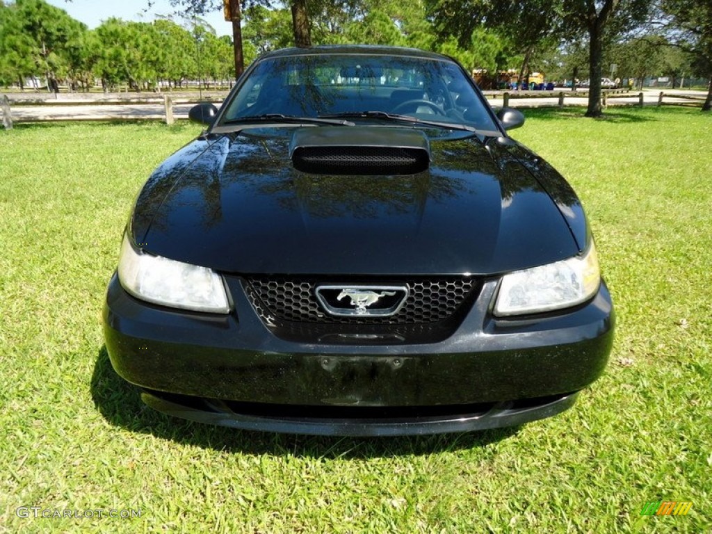 2001 Mustang GT Coupe - Black / Dark Charcoal photo #22