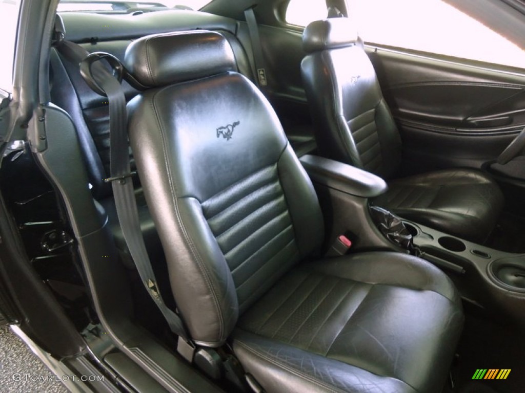 2001 Ford Mustang GT Coupe Front Seat Photo #78016427