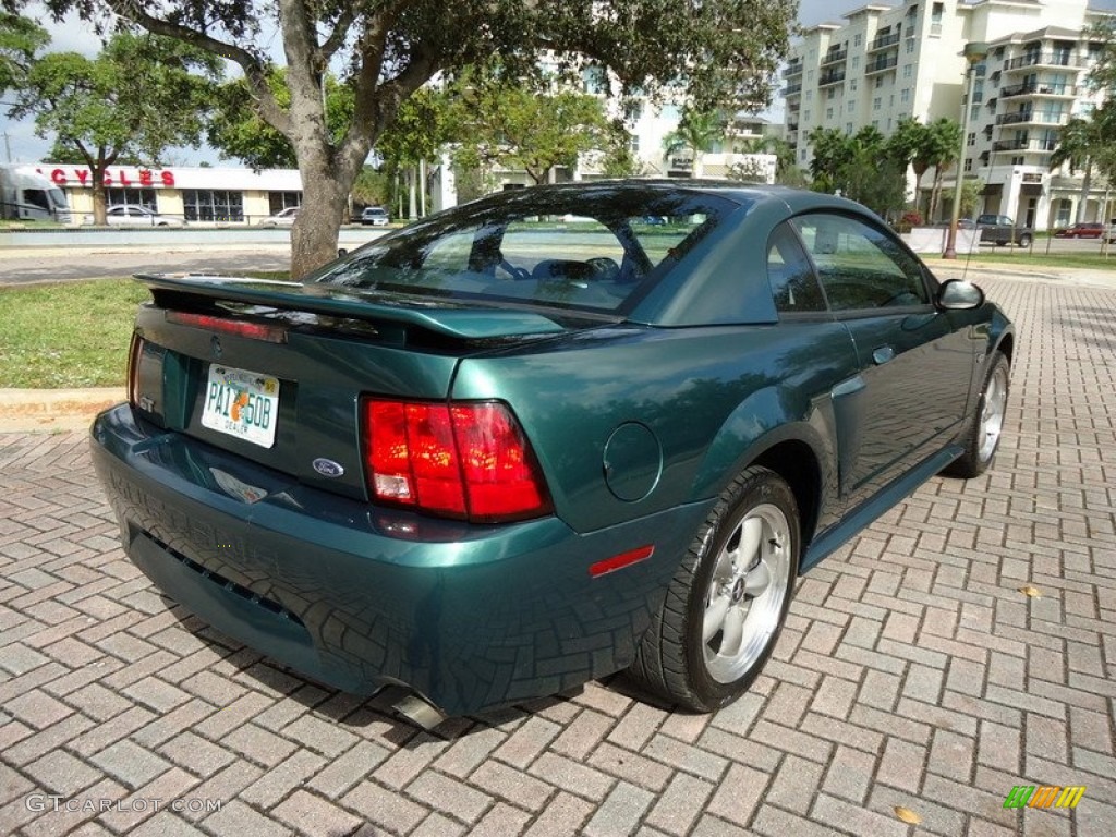 2002 Mustang GT Coupe - Tropic Green Metallic / Dark Charcoal photo #6