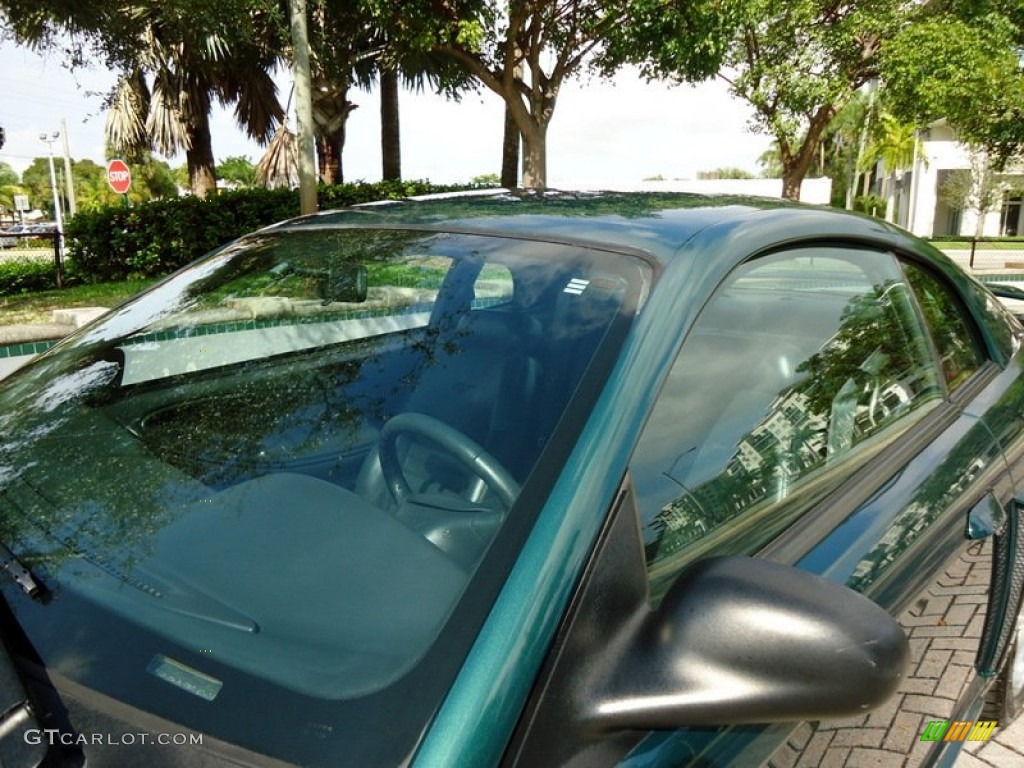 2002 Mustang GT Coupe - Tropic Green Metallic / Dark Charcoal photo #28