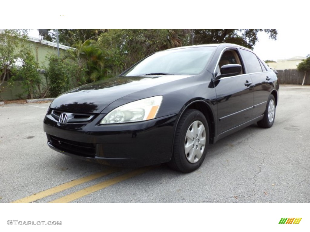 2004 Accord LX Sedan - Nighthawk Black Pearl / Ivory photo #5