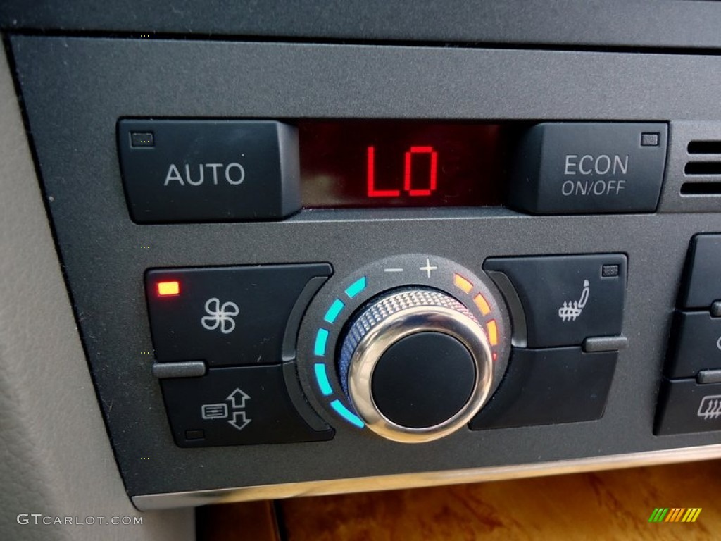 2005 Audi A6 3.2 quattro Sedan Controls Photo #78019664