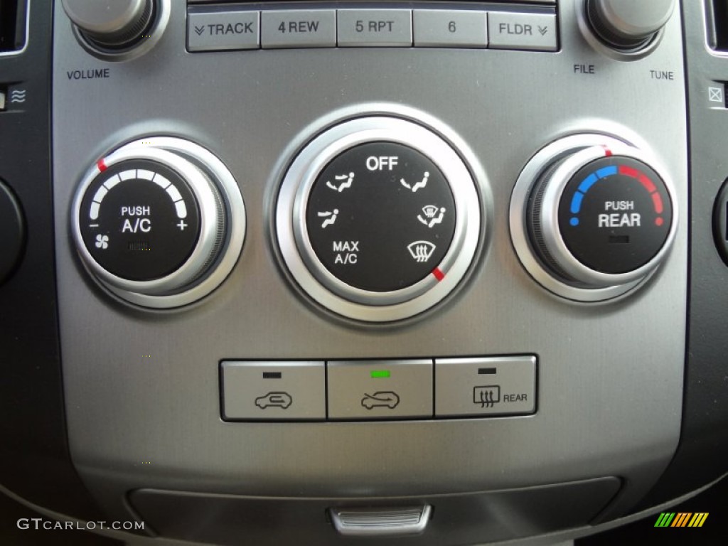 2009 Hyundai Veracruz Limited AWD Controls Photo #78021150