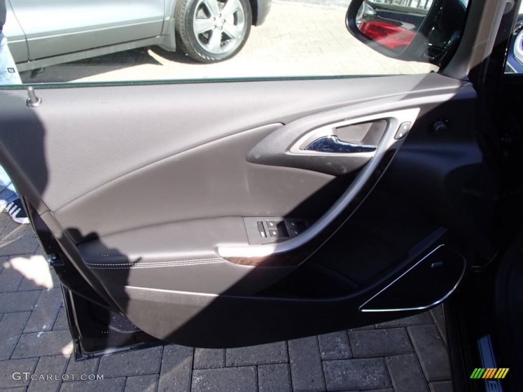 2013 Verano Premium - Carbon Black Metallic / Ebony photo #11