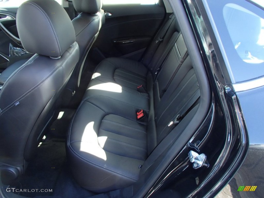 2013 Verano Premium - Carbon Black Metallic / Ebony photo #12