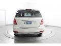 Arctic White - GL 450 4Matic Photo No. 4