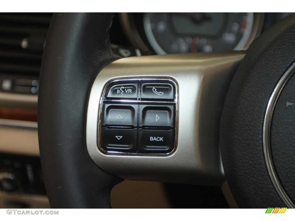 2011 Jeep Grand Cherokee Limited Controls Photo #78024507