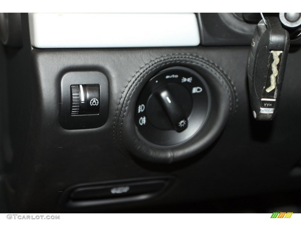 2008 Porsche Cayenne Turbo Controls Photo #78025485