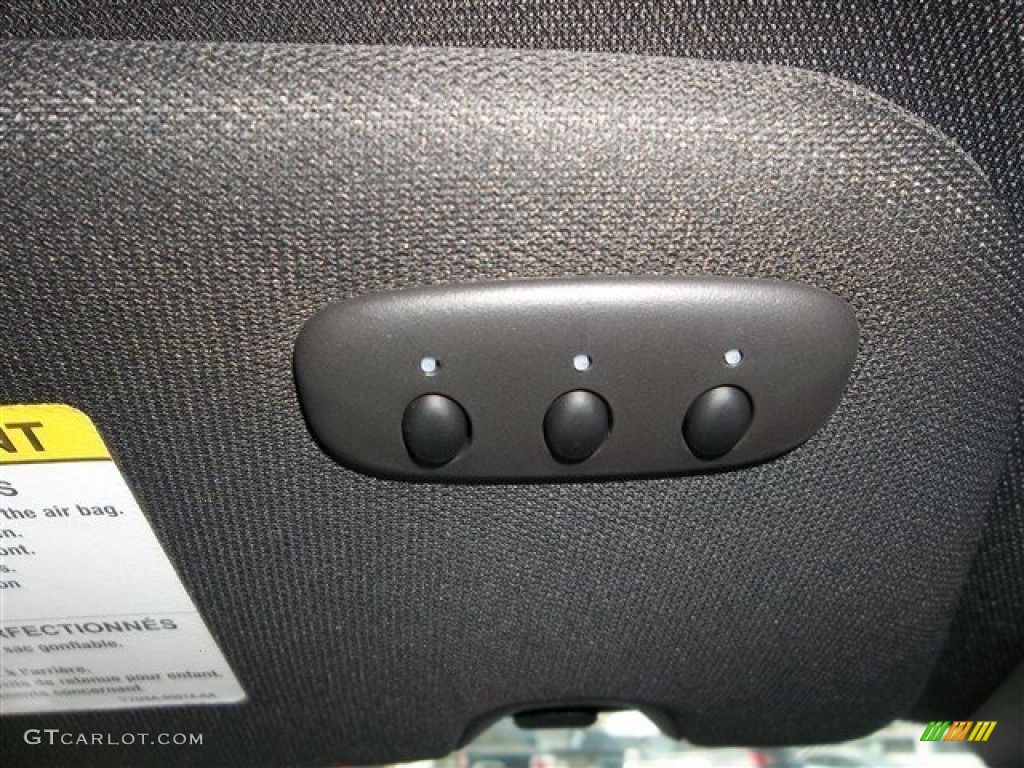 2014 Ford Mustang GT Premium Coupe Controls Photo #78027039