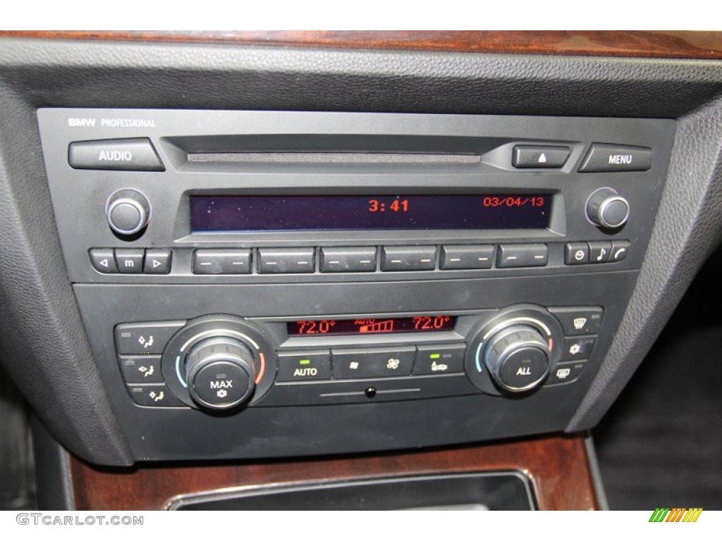 2011 BMW 3 Series 328i Sedan Controls Photo #78027480