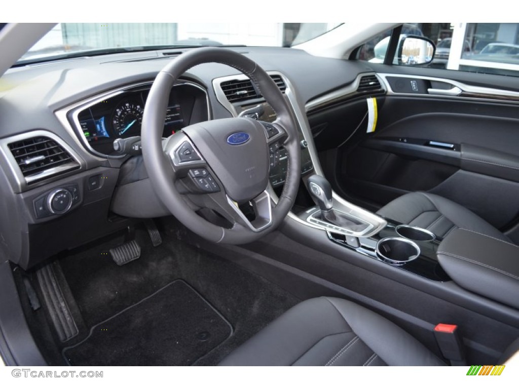 Charcoal Black Interior 2013 Ford Fusion Hybrid SE Photo #78028092