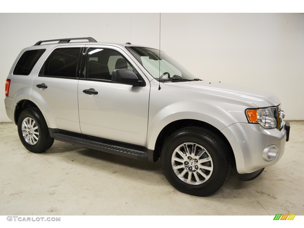 Ingot Silver Metallic 2010 Ford Escape XLT V6 Exterior Photo #78028194
