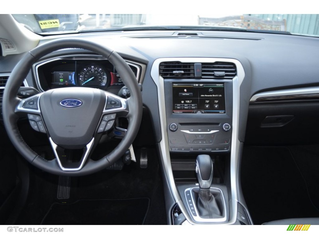 2013 Ford Fusion Hybrid SE Charcoal Black Dashboard Photo #78028287