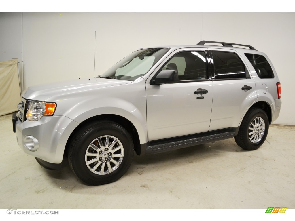 Ingot Silver Metallic 2010 Ford Escape XLT V6 Exterior Photo #78028536