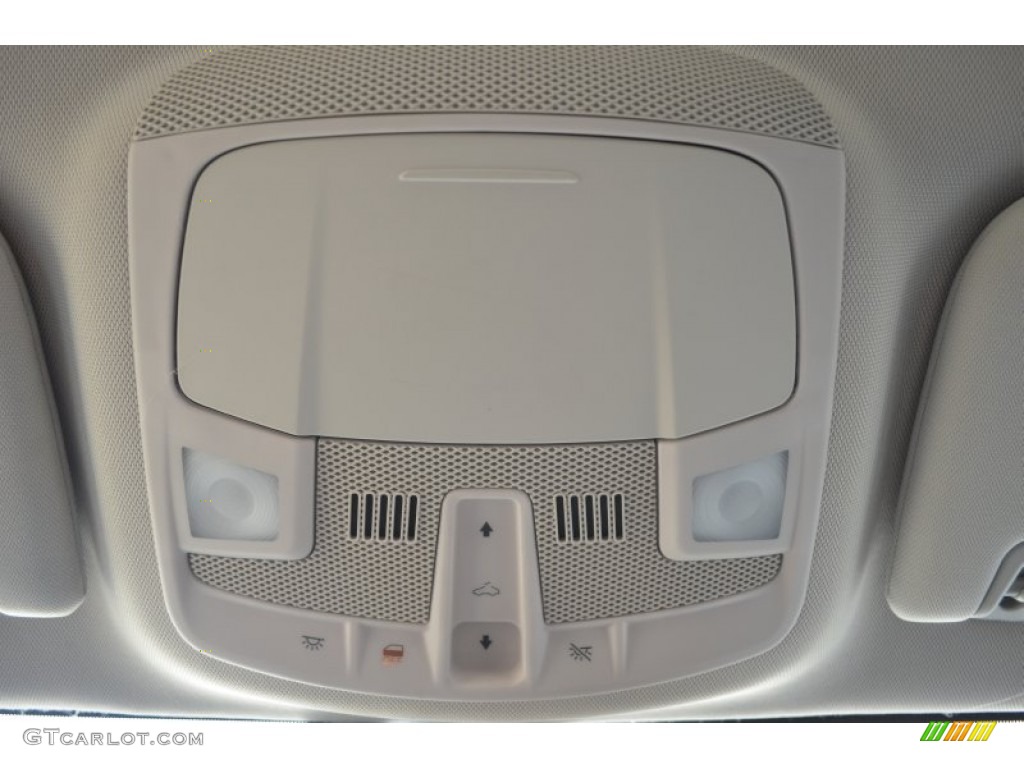 2013 Ford Fusion Hybrid SE Controls Photo #78028743