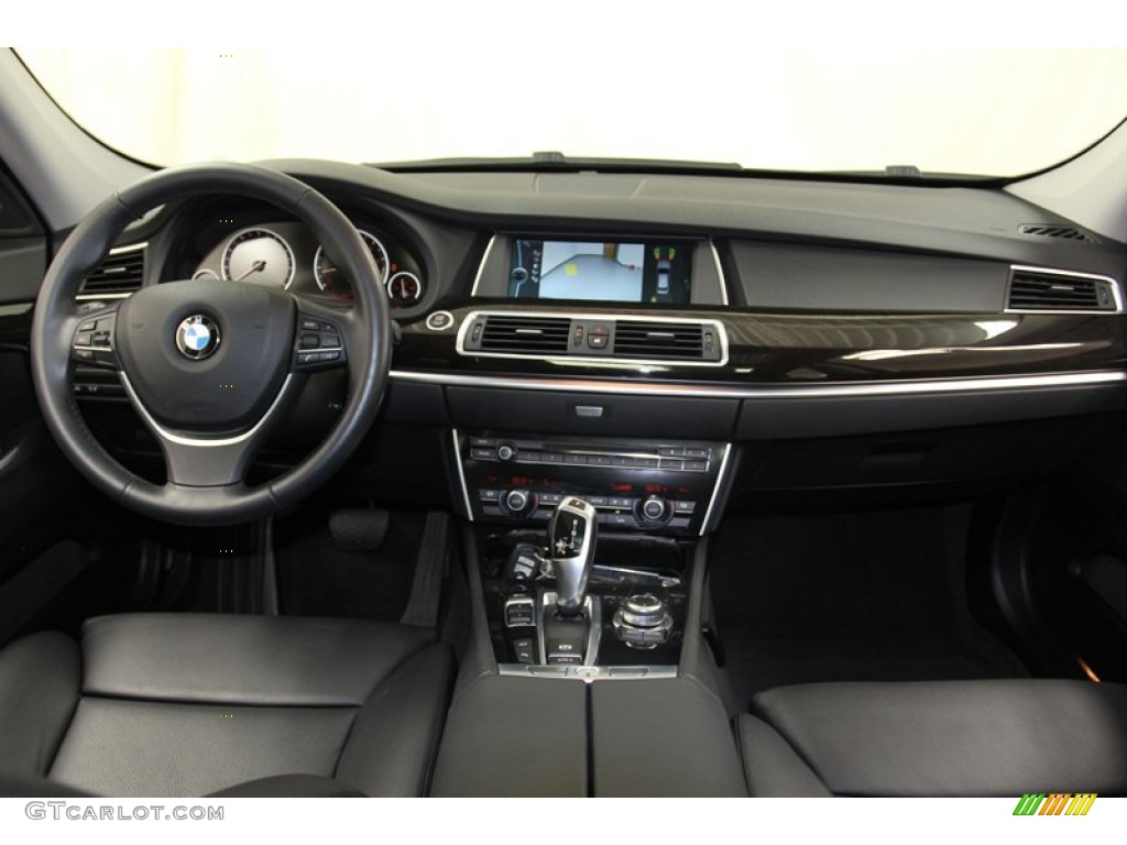 2011 BMW 5 Series 550i Gran Turismo Dashboard Photos
