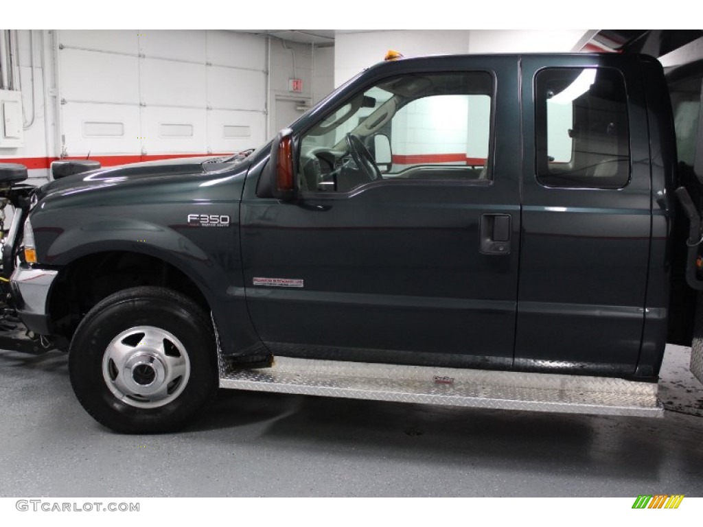 2004 F350 Super Duty XLT SuperCab 4x4 Dually - Dark Green Satin / Medium Parchment photo #5