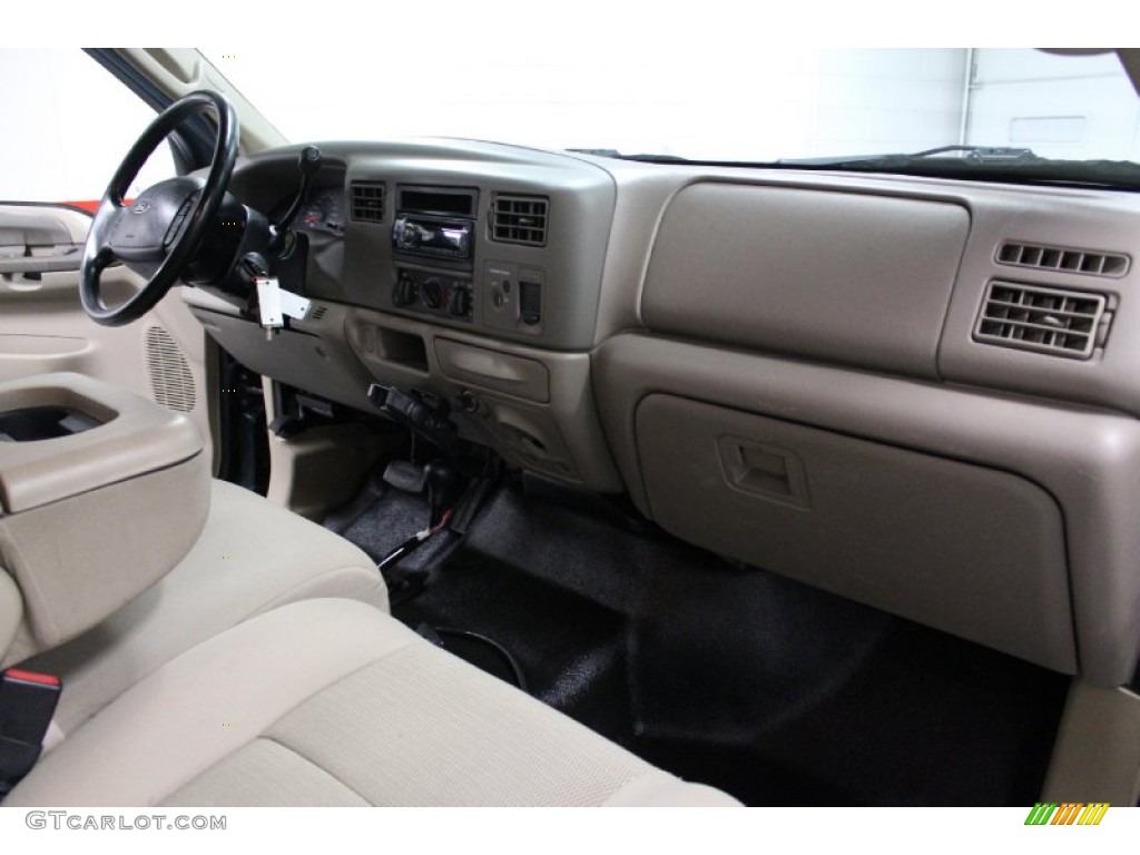 2004 F350 Super Duty XLT SuperCab 4x4 Dually - Dark Green Satin / Medium Parchment photo #55