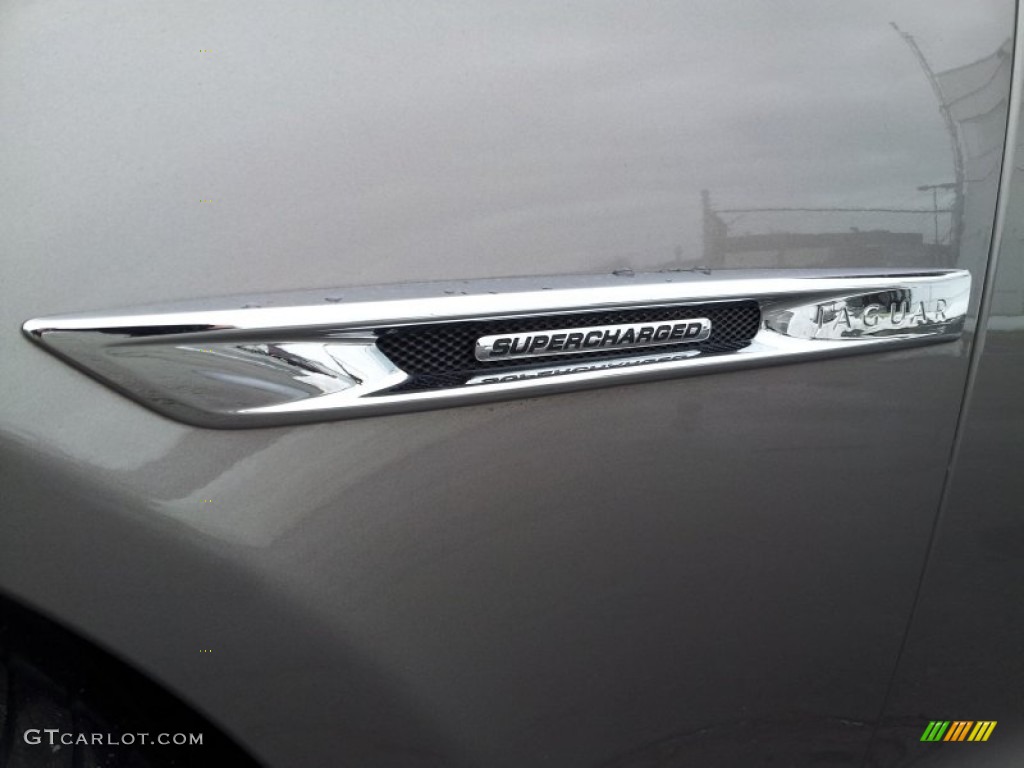 2011 Jaguar XJ XJL Supercharged Marks and Logos Photos