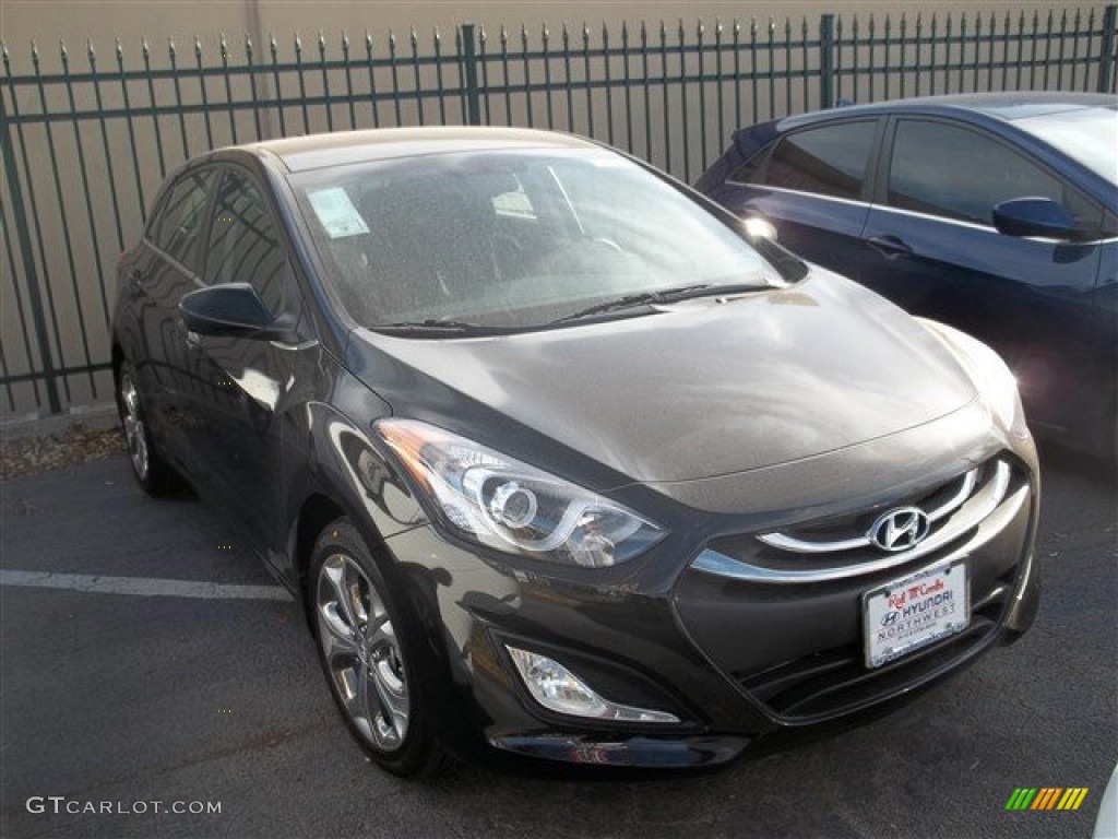 2013 Elantra GT - Black Noir Pearl / Black photo #3