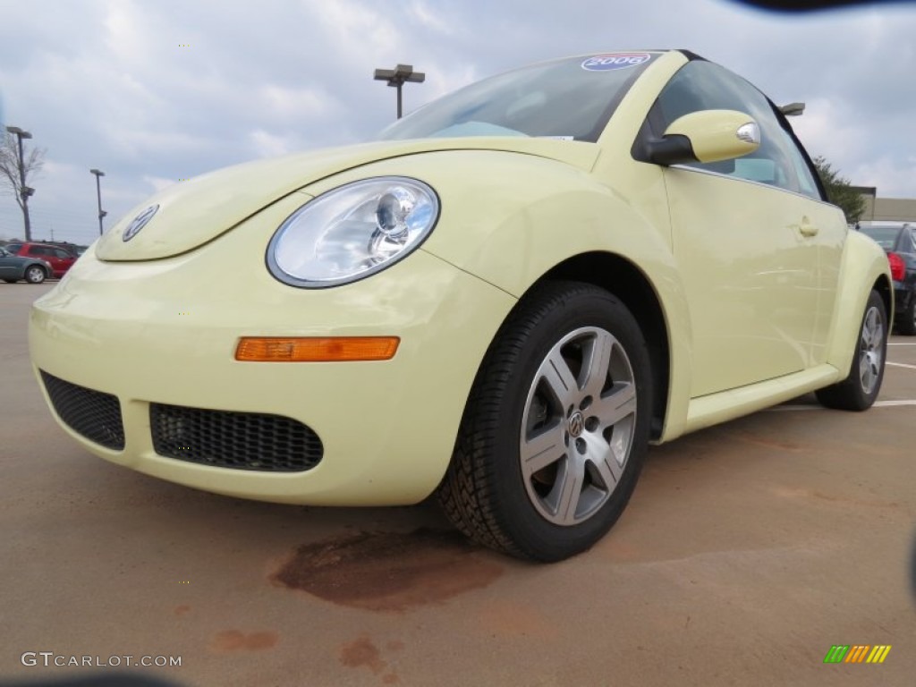 2006 New Beetle 2.5 Convertible - Mellow Yellow / Black photo #1