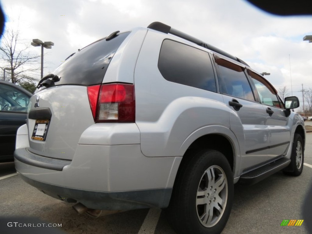 2006 Endeavor LS - Liquid Silver Metallic / Charcoal photo #3