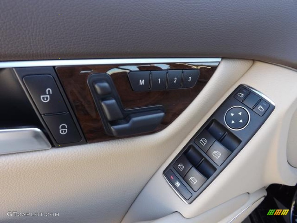 2013 Mercedes-Benz C 250 Sport Controls Photo #78035589