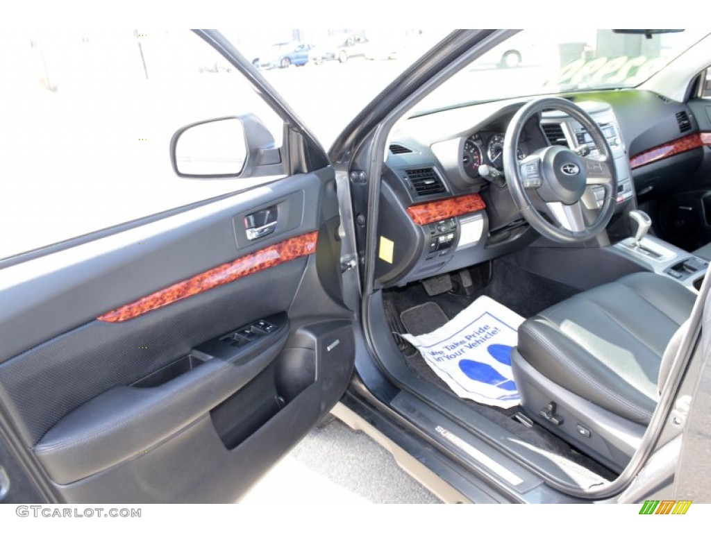 2011 Outback 2.5i Limited Wagon - Graphite Gray Metallic / Off Black photo #17