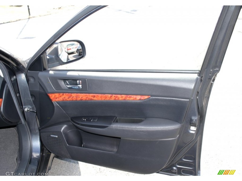 2011 Outback 2.5i Limited Wagon - Graphite Gray Metallic / Off Black photo #19