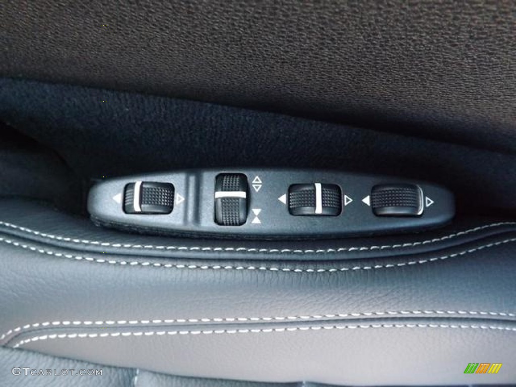 2013 Mercedes-Benz E 350 Coupe Controls Photo #78036198
