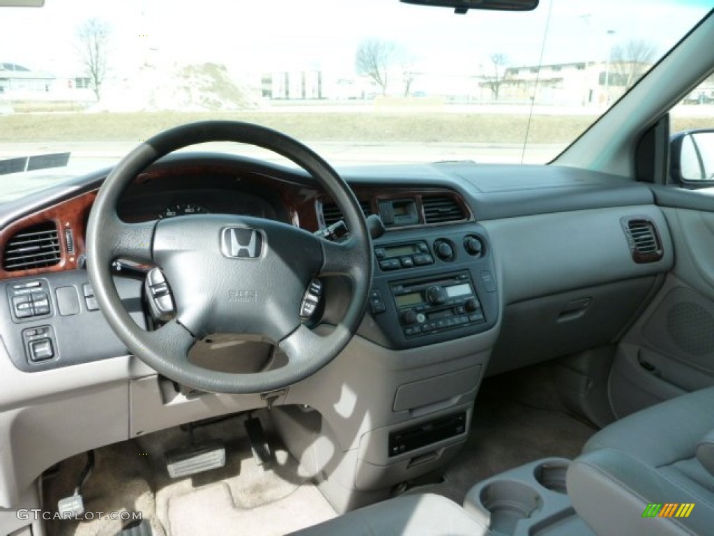 2003 Honda Odyssey EX-L Quartz Dashboard Photo #78038301