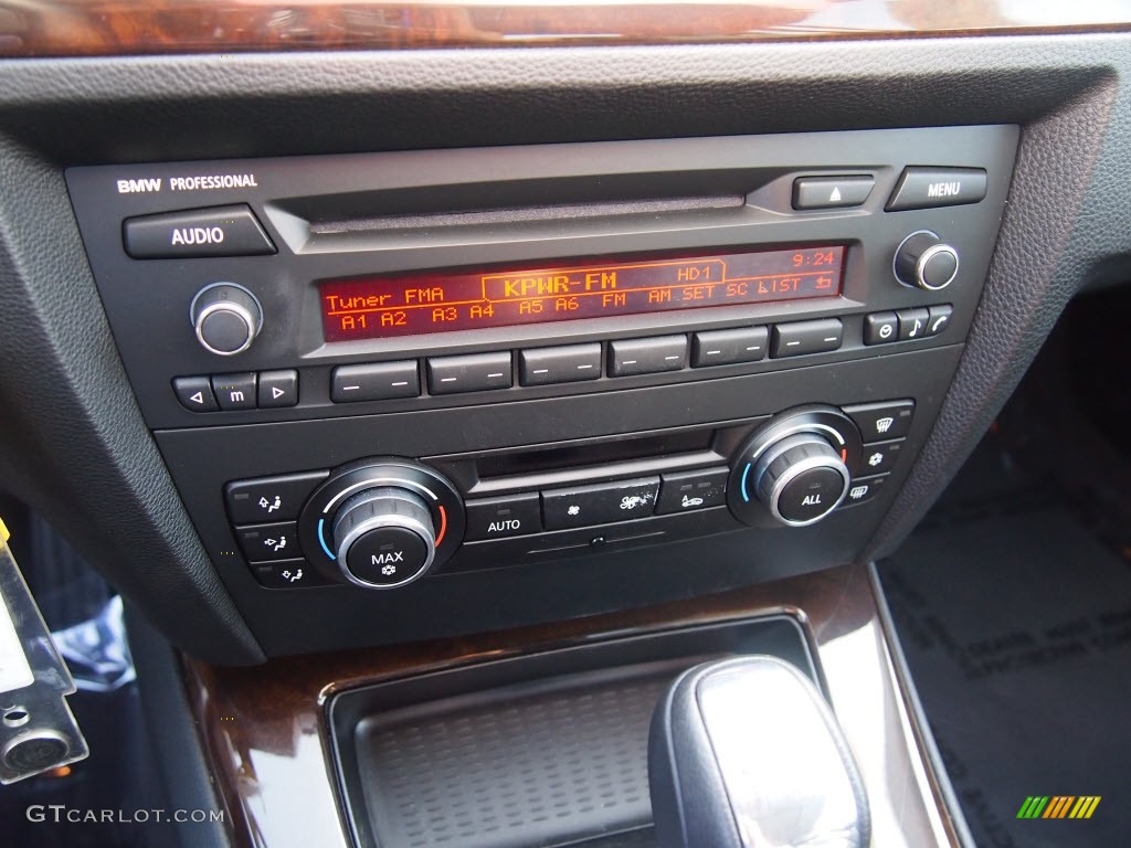 2011 3 Series 328i Coupe - Titanium Silver Metallic / Black photo #21