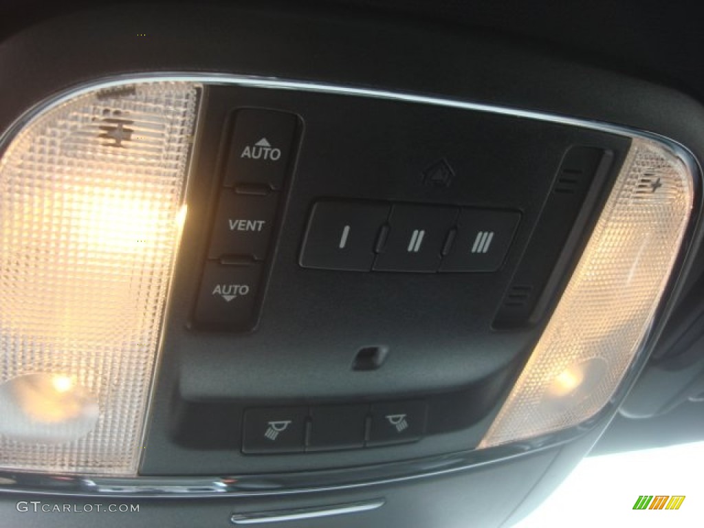 2012 Dodge Charger SRT8 Controls Photo #78038988
