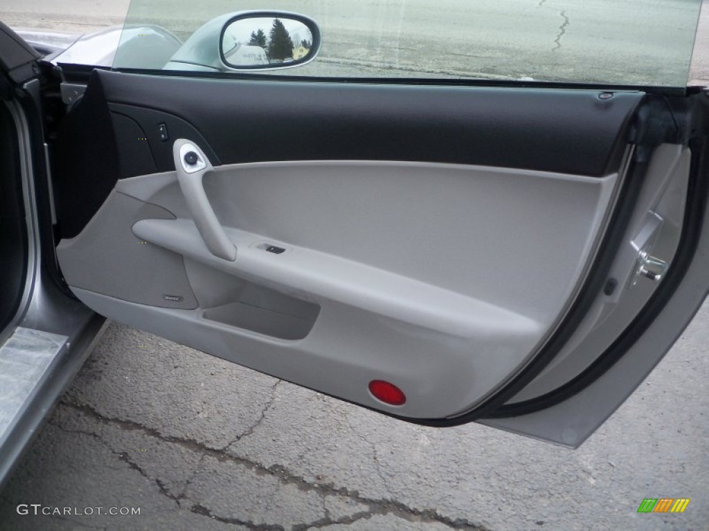 2006 Chevrolet Corvette Coupe Titanium Gray Door Panel Photo #78040521