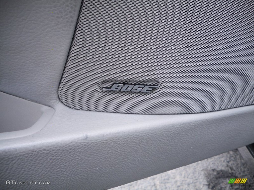 2006 Chevrolet Corvette Coupe Audio System Photos
