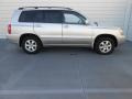 2001 Millennium Silver Metallic Toyota Highlander V6  photo #3