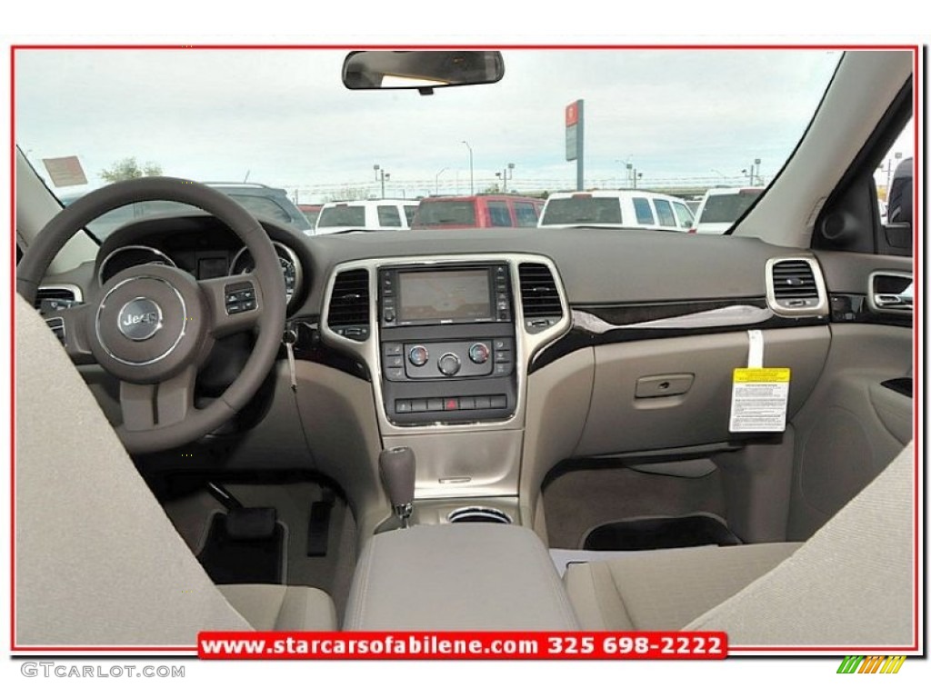 2013 Grand Cherokee Laredo - Maximum Steel Metallic / Dark Graystone/Medium Graystone photo #21