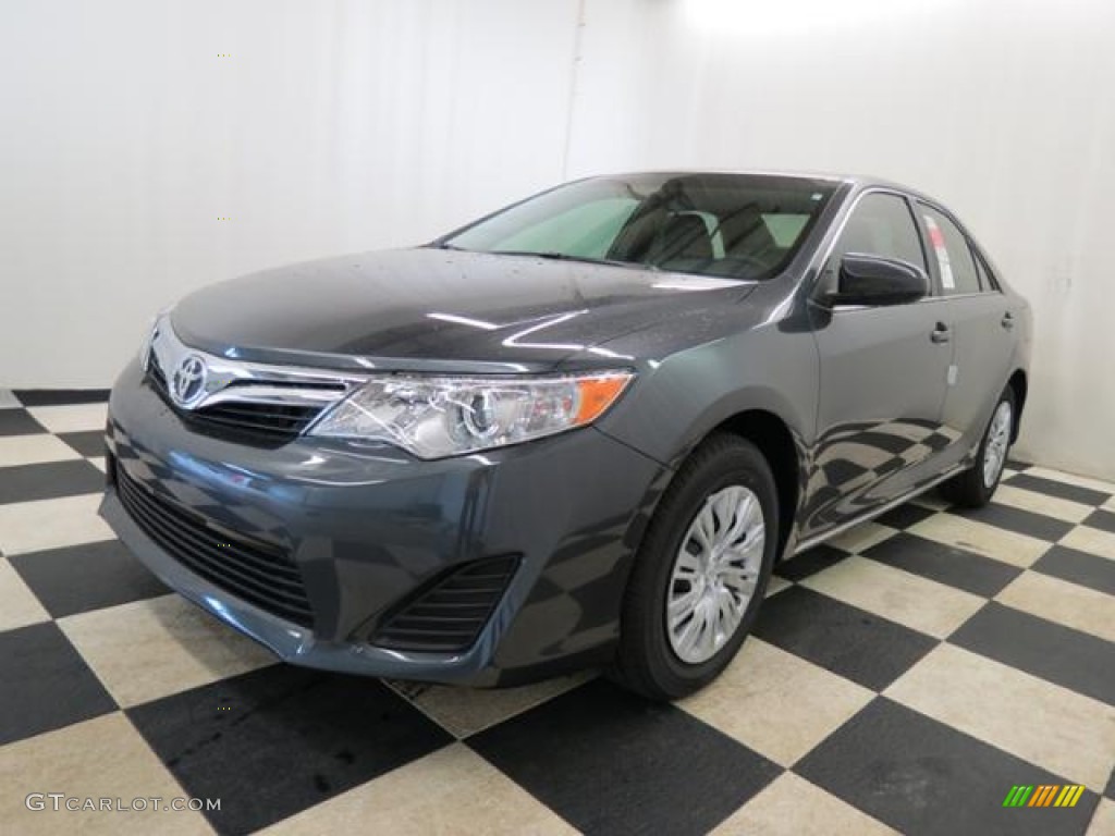 2013 Camry LE - Magnetic Gray Metallic / Ash photo #3