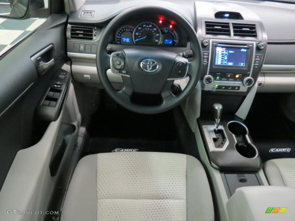 2013 Camry LE - Magnetic Gray Metallic / Ash photo #5