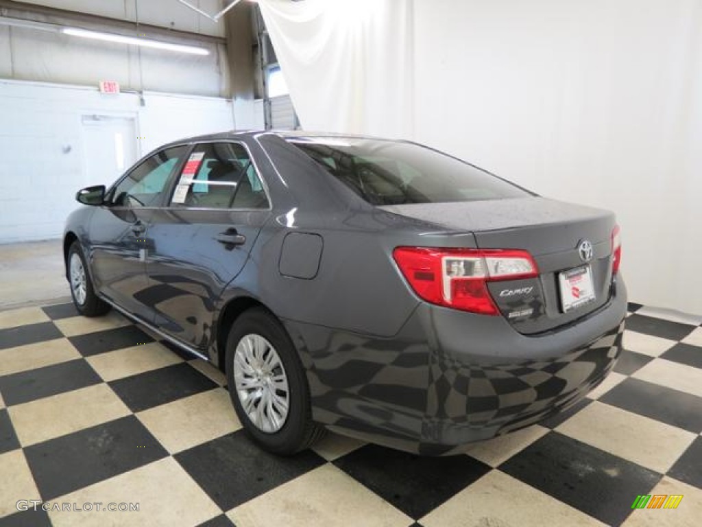2013 Camry LE - Magnetic Gray Metallic / Ash photo #19