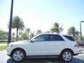 Arctic White - ML 350 4Matic Photo No. 4