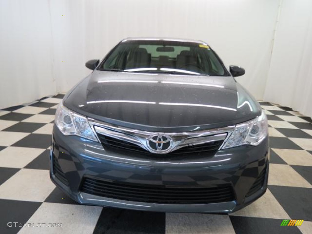 2013 Camry LE - Magnetic Gray Metallic / Ash photo #2