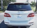 Arctic White - ML 350 4Matic Photo No. 6