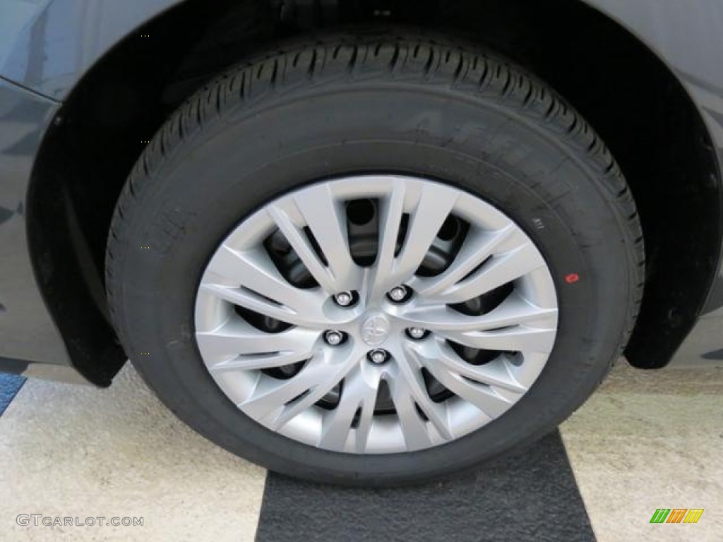 2013 Camry LE - Magnetic Gray Metallic / Ash photo #4