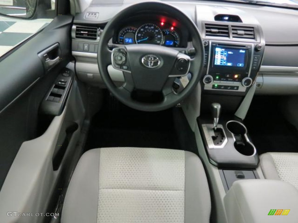 2013 Camry LE - Magnetic Gray Metallic / Ash photo #5